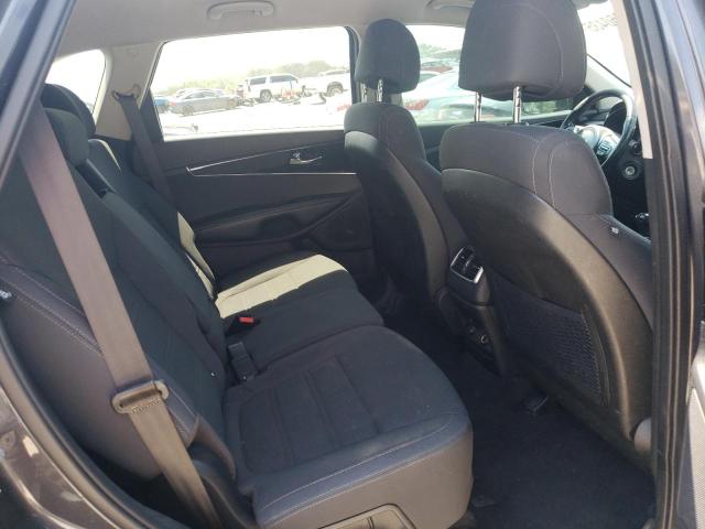 Auction sale of the 2017 Kia Sorento Lx, vin: 5XYPGDA3XHG318479, lot number: 65850435
