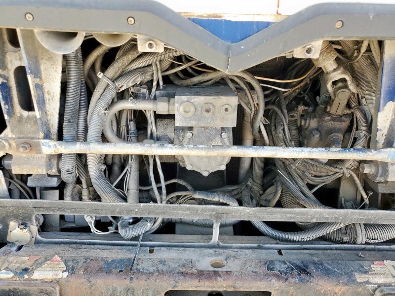 64924565 :رقم المزاد ، 1M2AU02C0DM007475 vin ، 2013 Mack 600 Leu مزاد بيع