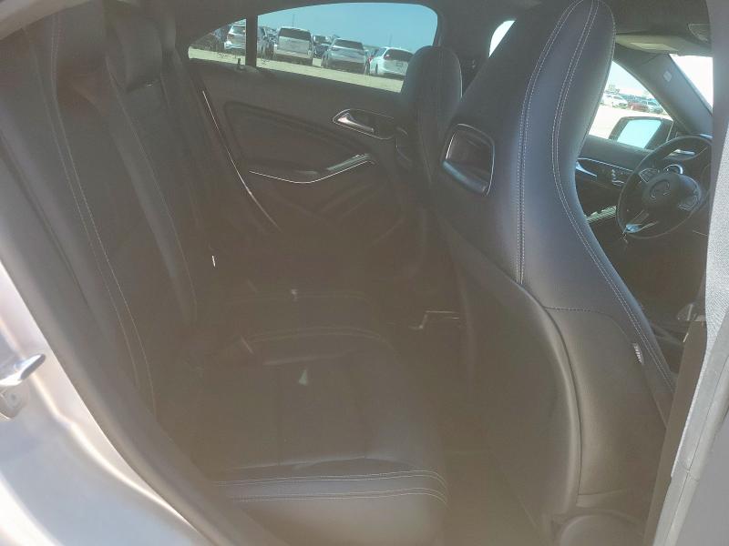 64279565 :رقم المزاد ، WDDSJ4EB4KN722056 vin ، 2019 Mercedes-benz Cla 250 مزاد بيع