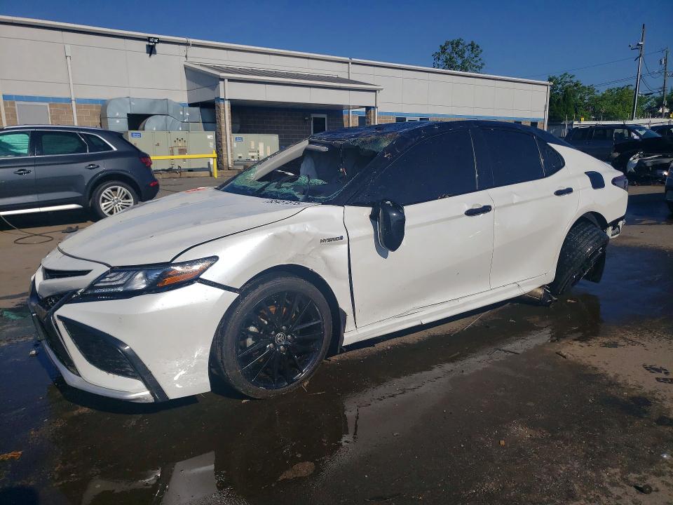 Aukcja sprzedaży 2021 Toyota Camry, vin: 4T1K31AK5MU019949, numer aukcji: 85451815