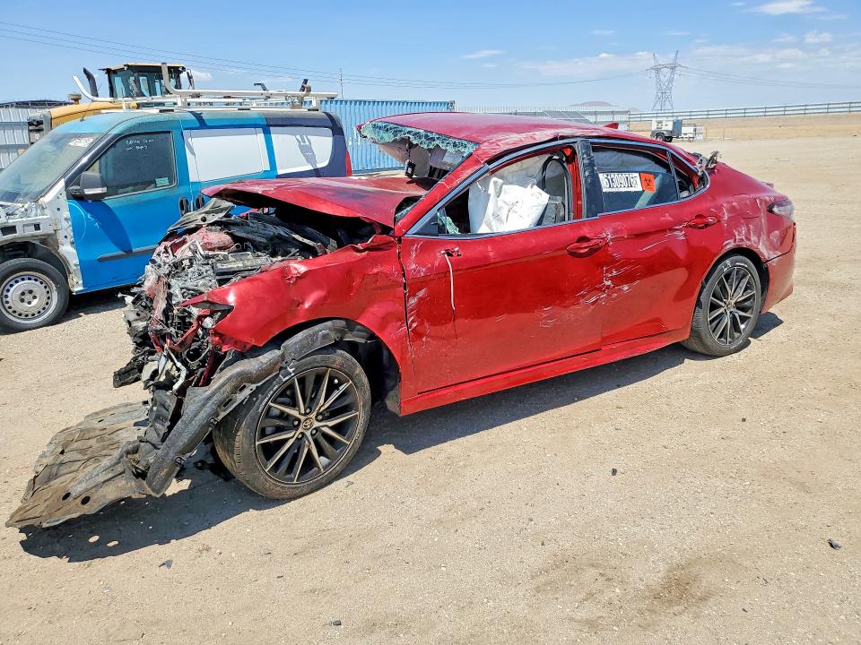 2022 Toyota Camry მანქანა იყიდება აუქციონზე, vin: 4T1T11AK4NU002037, აუქციონის ნომერი: 61309076