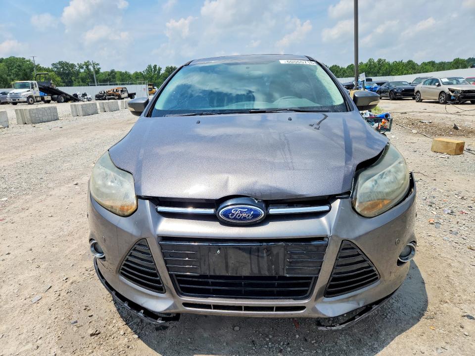 60065716 :رقم المزاد ، 1FADP3J23DL299881 vin ، 2013 Ford Focus مزاد بيع