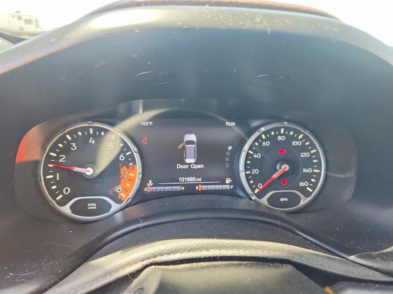 2015 Jeep Renegade მანქანა იყიდება აუქციონზე, vin: ZACCJBDT8FPB34221, აუქციონის ნომერი: 61740076