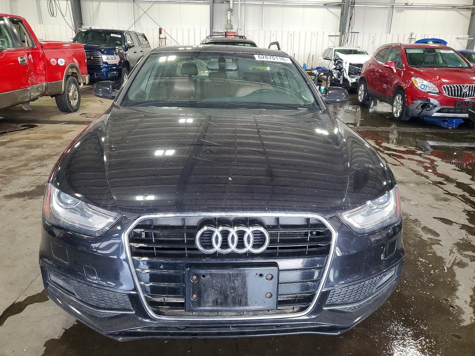 62870116 :رقم المزاد ، WAUFFAFL2EN031824 vin ، 2014 Audi A4 مزاد بيع