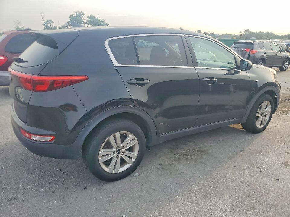 Продажа на аукционе авто 2017 Kia Sportage, vin: KNDPMCAC0H7119666, номер лота: 62513206