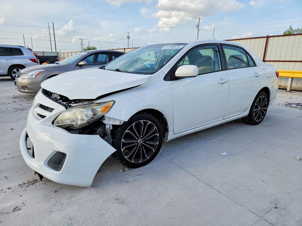 61780476 :رقم المزاد ، 2T1BU4EE0BC736549 vin ، 2011 Toyota Corolla مزاد بيع