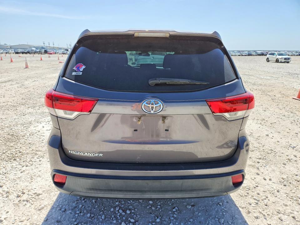 Продаж на аукціоні авто 2019 Toyota Highlander, vin: 5TDZZRFH0KS296281, номер лоту: 61107916