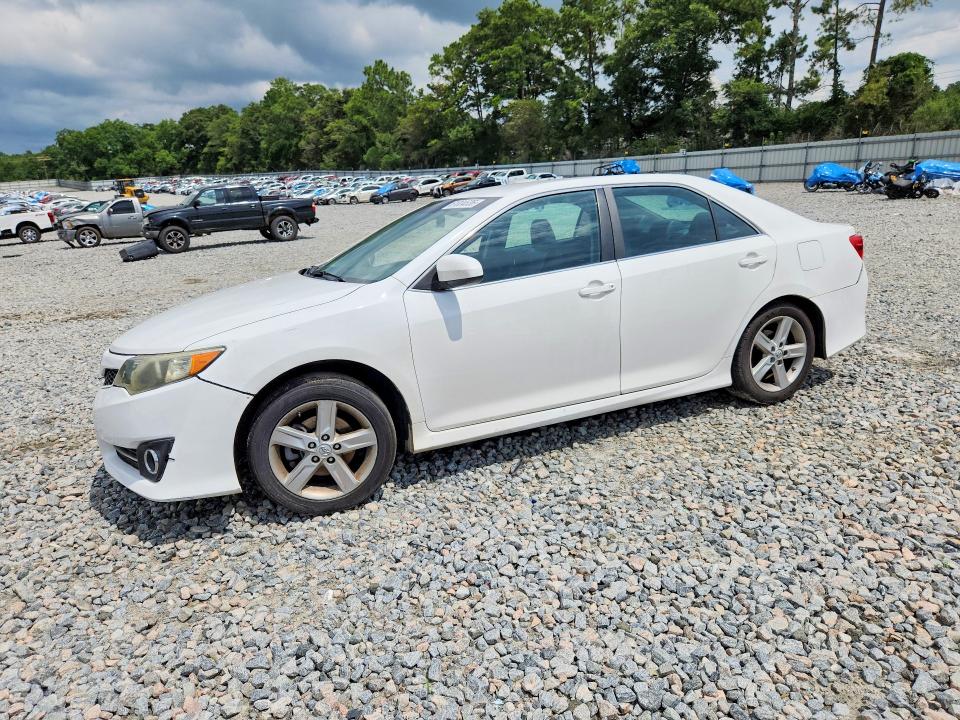 Aukcja sprzedaży 2014 Toyota Camry, vin: 4T1BF1FK7EU355670, numer aukcji: 61004636