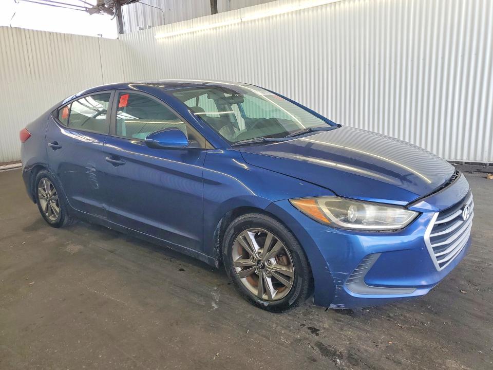 Aukcja sprzedaży 2017 Hyundai Elantra, vin: 5NPD84LF7HH105280, numer aukcji: 61013046