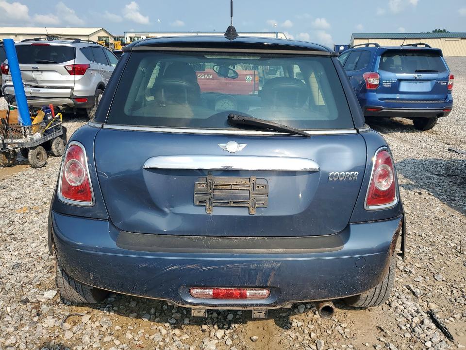 Продажа на аукционе авто 2011 Mini Cooper, vin: WMWSU3C59BT096232, номер лота: 62631516