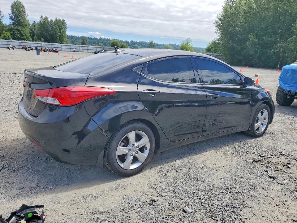 Auction sale of the 2013 Hyundai Elantra, vin: KMHDH4AE1DU654138, lot number: 60485386