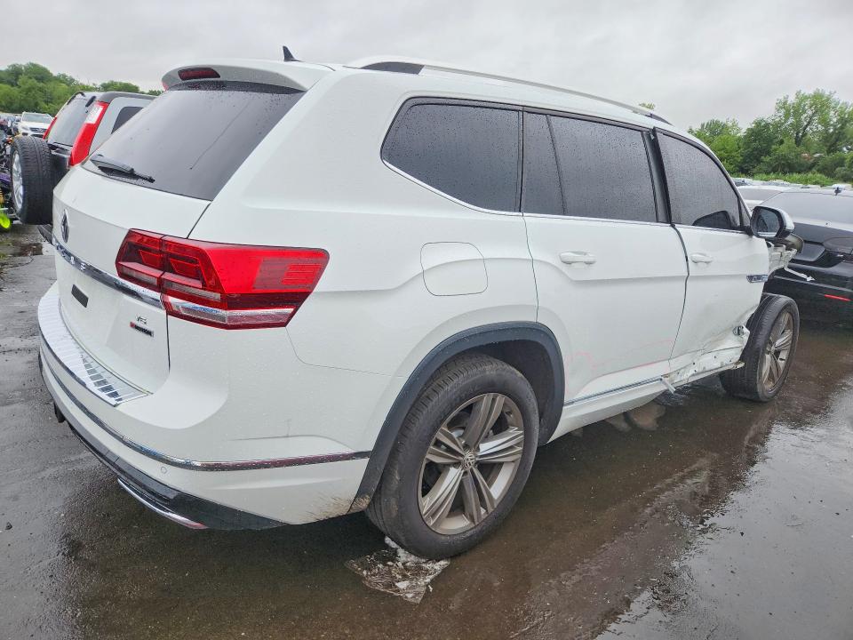 2018 Volkswagen Atlas მანქანა იყიდება აუქციონზე, vin: 1V2RR2CA7JC566944, აუქციონის ნომერი: 62902456