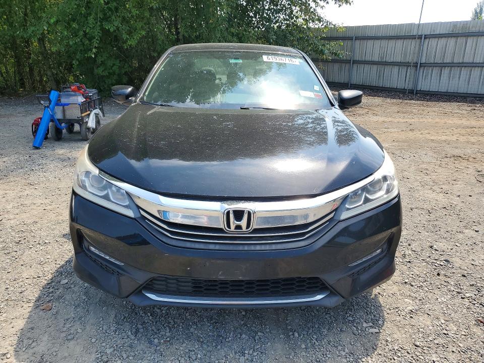Aukcja sprzedaży 2017 Honda Accord, vin: 1HGCR2F54HA125494, numer aukcji: 61936716