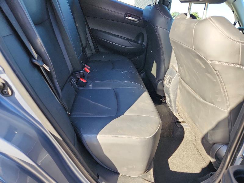 2023 Toyota Corolla Cross მანქანა იყიდება აუქციონზე, vin: 7MUDAAAG8PV044776, აუქციონის ნომერი: 61754806