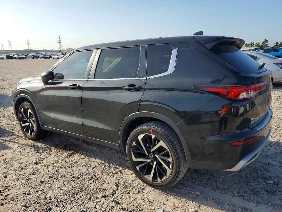2022 Mitsubishi Outlander მანქანა იყიდება აუქციონზე, vin: JA4J3UA81NZ011500, აუქციონის ნომერი: 62872276