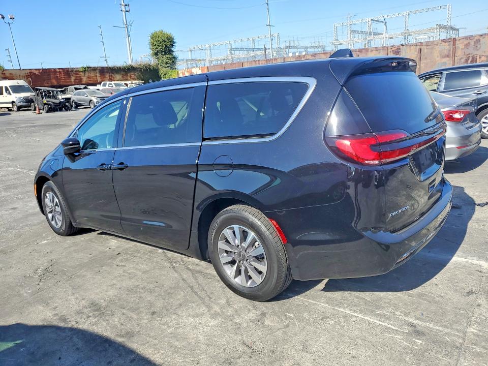 2024 Chrysler Pacifica მანქანა იყიდება აუქციონზე, vin: 2C4RC1S74RR150033, აუქციონის ნომერი: 61967456