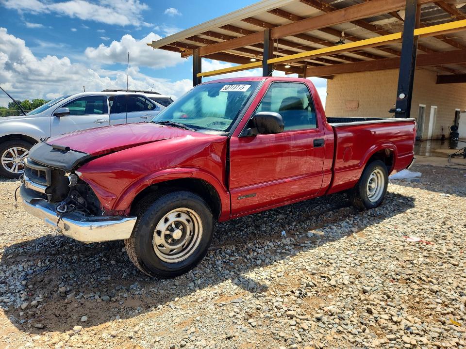 60710716 :رقم المزاد ، 1GCCS14W0YK257770 vin ، 2000 Chevrolet S Truck مزاد بيع