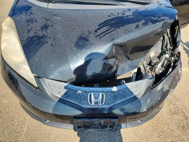 61131526 :رقم المزاد ، JHMGE88429S068872 vin ، 2009 Honda Fit مزاد بيع