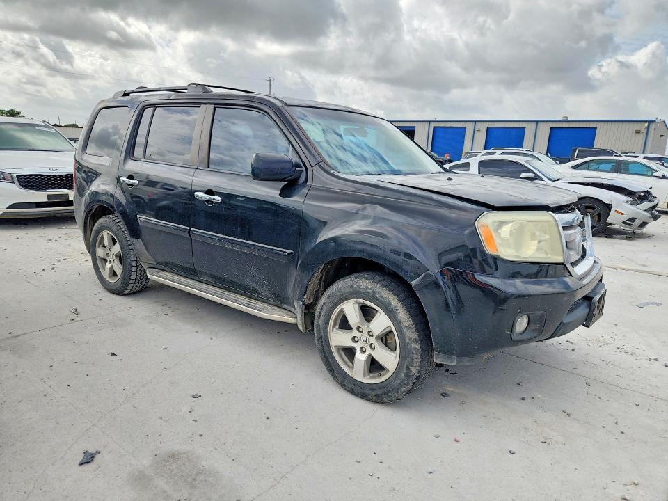 61689156 :رقم المزاد ، 5FNYF3H46BB007520 vin ، 2011 Honda Pilot مزاد بيع