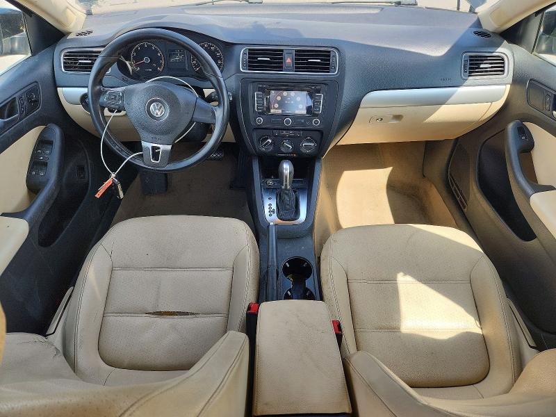 62054296 :رقم المزاد ، 3VWLZ7AJXBM348873 vin ، 2011 Volkswagen Jetta مزاد بيع
