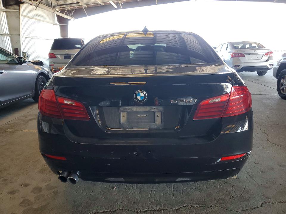 61049336 :رقم المزاد ، WBA5A5C51ED502021 vin ، 2014 Bmw 528 مزاد بيع