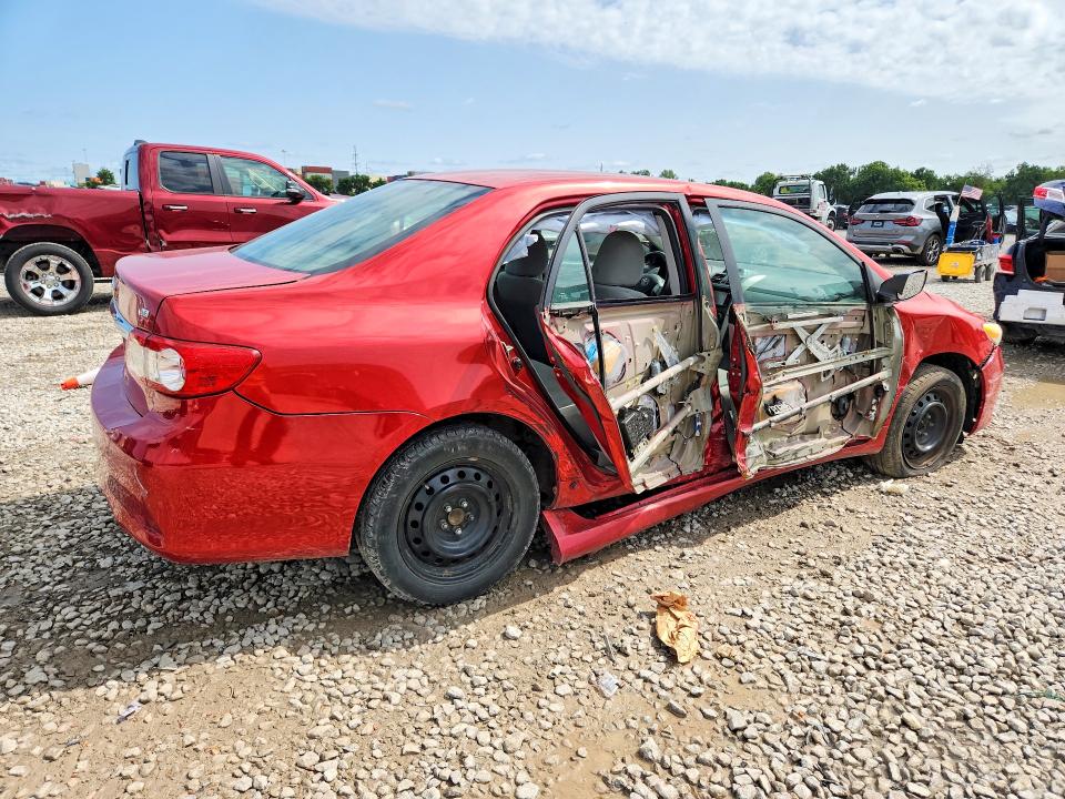 2013 Toyota Corolla მანქანა იყიდება აუქციონზე, vin: 5YFBU4EE3DP156845, აუქციონის ნომერი: 61178556
