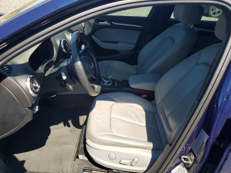Продаж на аукціоні авто 2019 Audi A3, vin: WAUJEGFF5K1016943, номер лоту: 61856236