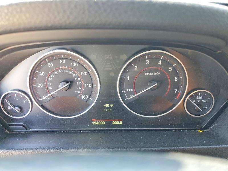 61813636 :رقم المزاد ، WBA3C1C59DF438033 vin ، 2013 Bmw 328 مزاد بيع