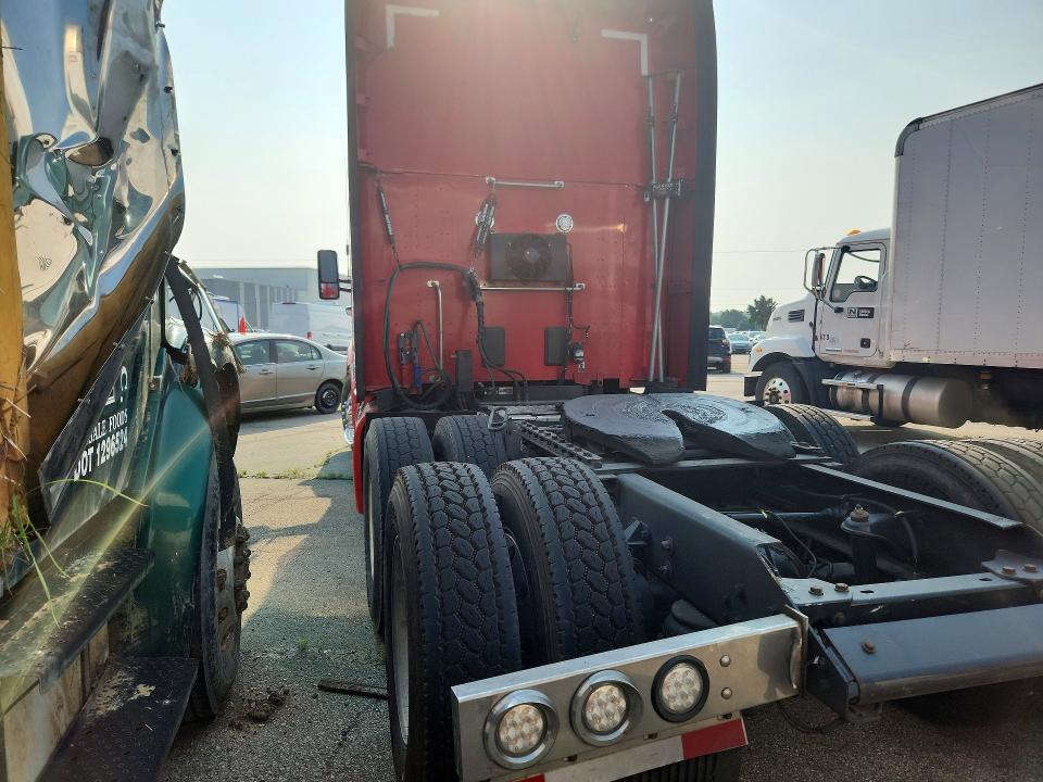 Продаж на аукціоні авто 2020 Kenworth T680, vin: 1XKYD49X3LJ425570, номер лоту: 60417216