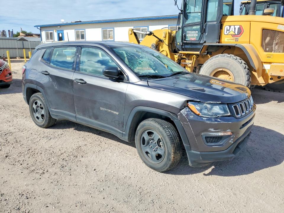 Продажа на аукционе авто 2018 Jeep Compass, vin: 3C4NJCAB8JT215005, номер лота: 62306196
