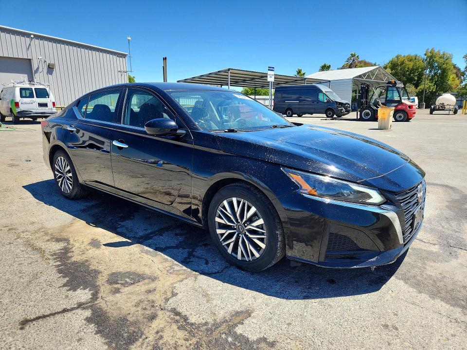 Aukcja sprzedaży 2023 Nissan Altima, vin: 1N4BL4DV1PN389781, numer aukcji: 62519236