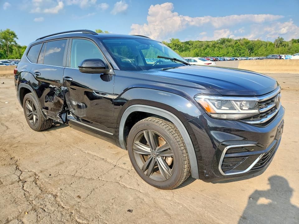 2021 Volkswagen Atlas მანქანა იყიდება აუქციონზე, vin: 1V2RR2CA1MC558570, აუქციონის ნომერი: 62328666