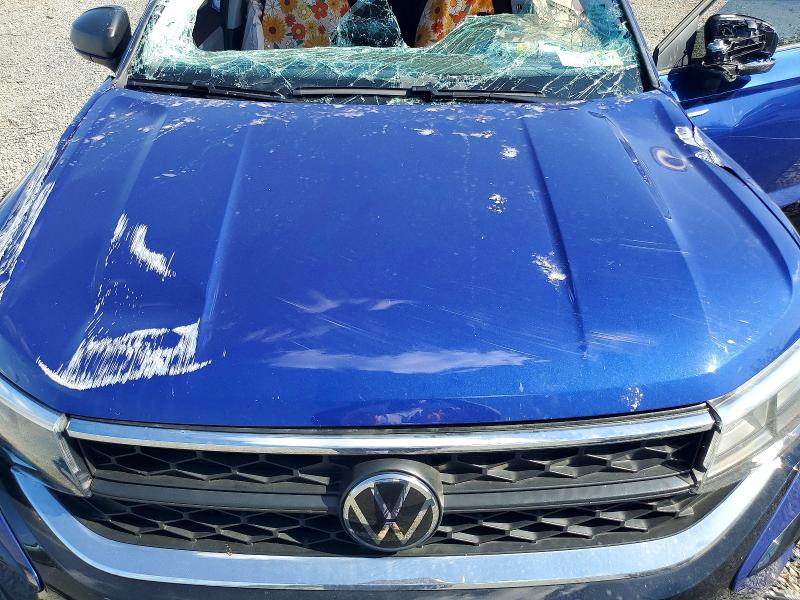 59957456 :رقم المزاد ، 3VV8X7B2XRM072616 vin ، 2024 Volkswagen Taos مزاد بيع