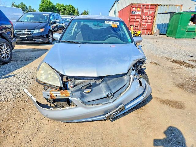 60123536 :رقم المزاد ، 2HHES36611H000838 vin ، 2001 Acura 1.7el مزاد بيع