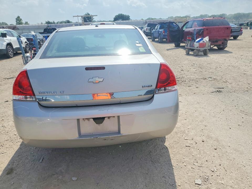 2008 Chevrolet Impala მანქანა იყიდება აუქციონზე, vin: 2G1WT55K189126354, აუქციონის ნომერი: 60444536