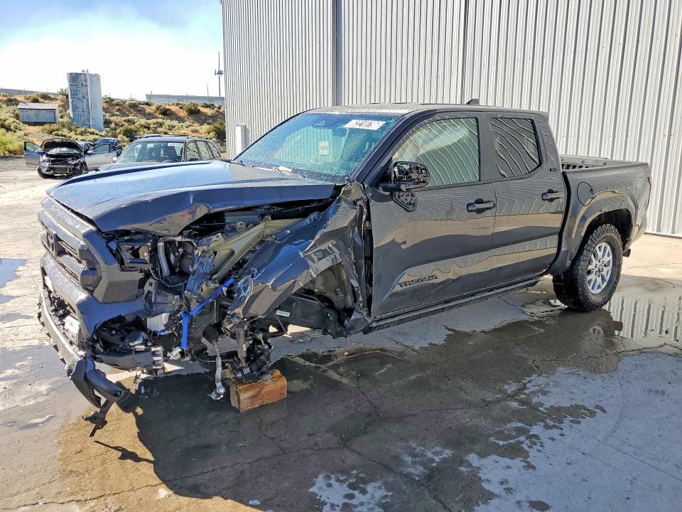 Aukcja sprzedaży 2026 Toyota Tacoma, vin: 3TMLB5JN6TM270656, numer aukcji: 62210796