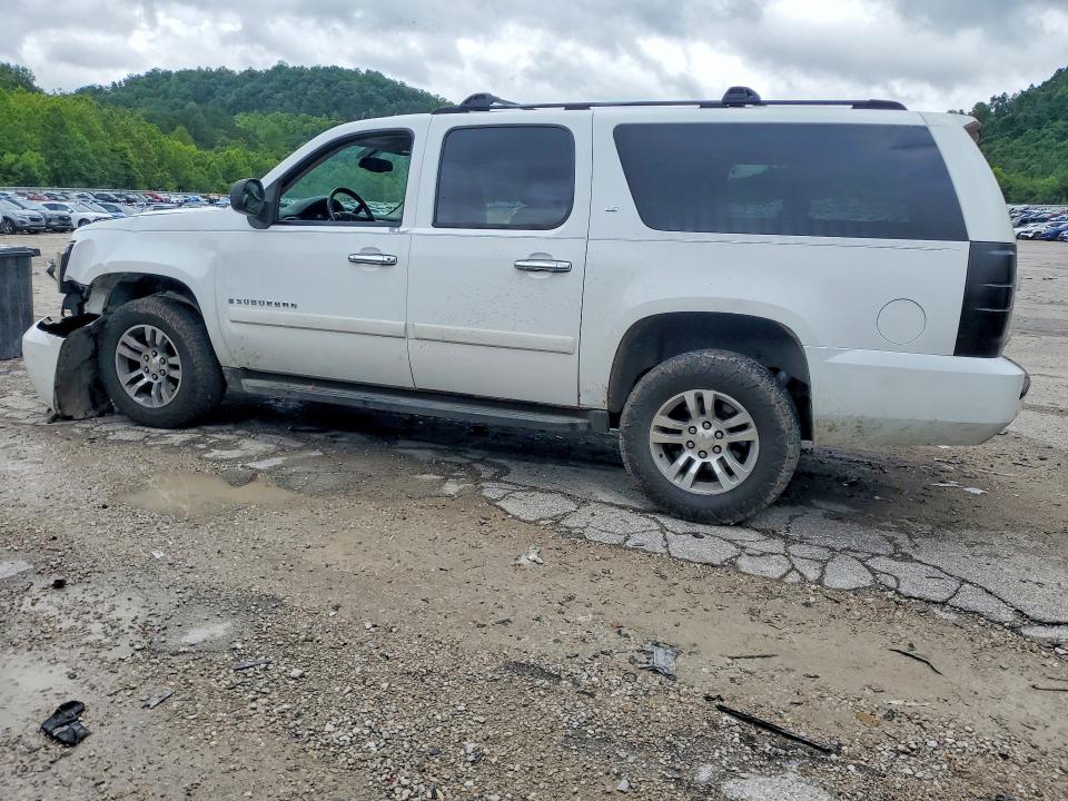 60656796 :رقم المزاد ، 1GNFC16037J207833 vin ، 2007 Chevrolet Suburban مزاد بيع