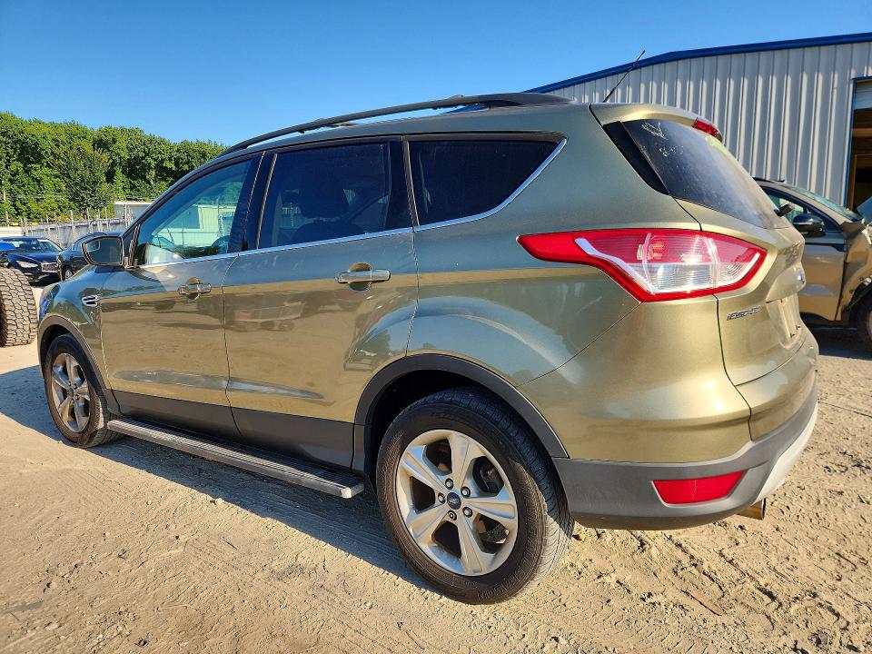 61231836 :رقم المزاد ، 1FMCU9GX8DUA32763 vin ، 2013 Ford Escape مزاد بيع