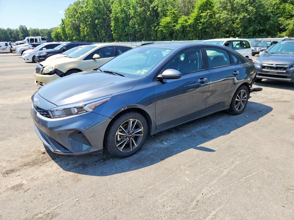 60429186 :رقم المزاد ، 3KPF24AD9RE706434 vin ، 2024 Kia Forte مزاد بيع