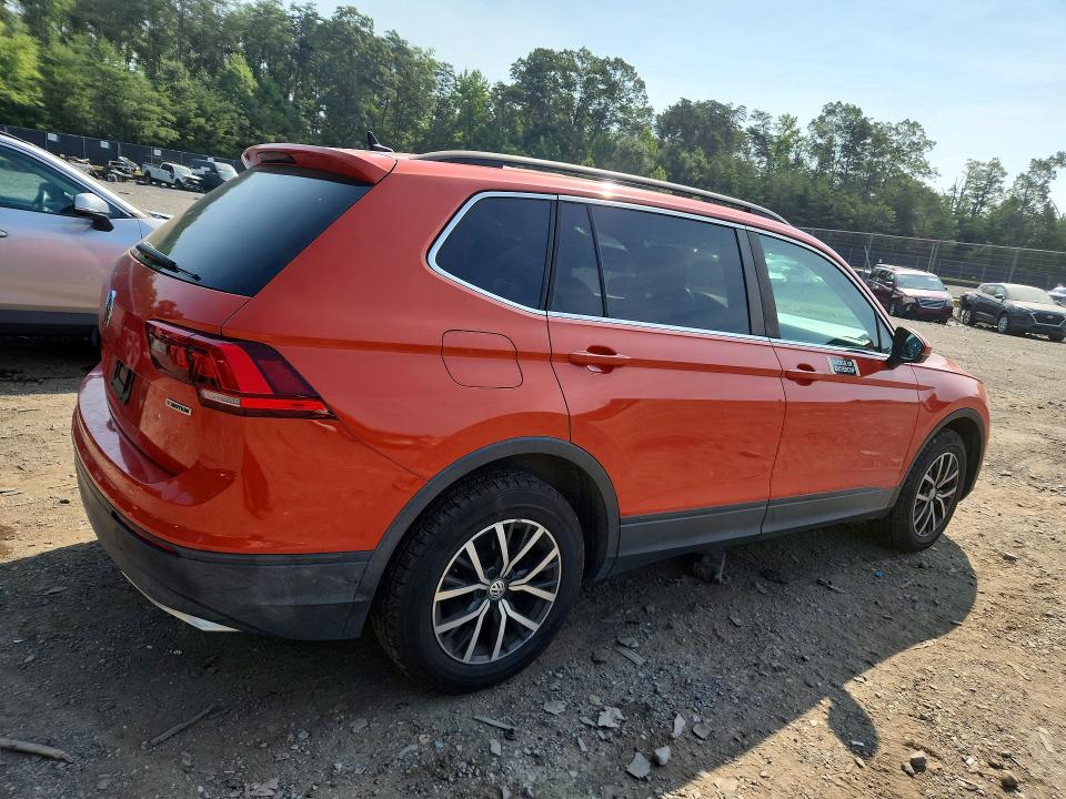 Продаж на аукціоні авто 2019 Volkswagen Tiguan, vin: 3VV2B7AX1KM033842, номер лоту: 61234656