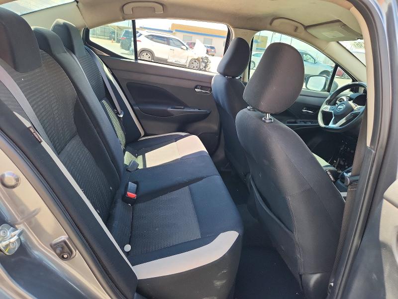 60774136 :رقم المزاد ، 3N1CN8EV1ML860504 vin ، 2021 Nissan Versa مزاد بيع