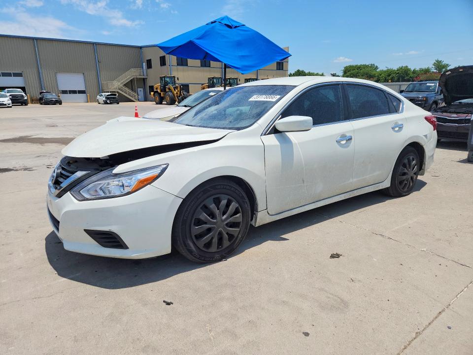 Продажа на аукционе авто 2018 Nissan Altima, vin: 1N4AL3AP2JC262925, номер лота: 59178866