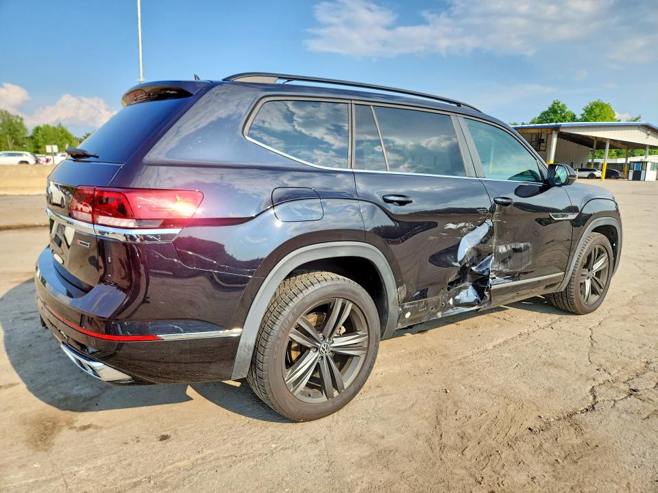 2021 Volkswagen Atlas მანქანა იყიდება აუქციონზე, vin: 1V2RR2CA1MC558570, აუქციონის ნომერი: 62328666