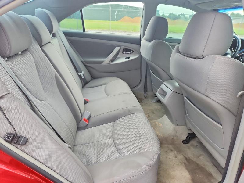 63156556 :رقم المزاد ، 4T1BF3EK5BU121858 vin ، 2011 Toyota Camry مزاد بيع