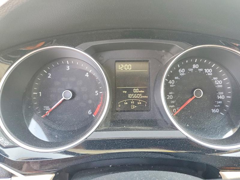 Продажа на аукционе авто 2015 Volkswagen Jetta, vin: 3VWLA7AJ1FM412828, номер лота: 63037816