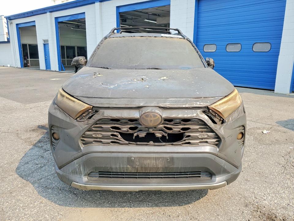 2020 Toyota Rav4 მანქანა იყიდება აუქციონზე, vin: JTMN1RFV0LD058374, აუქციონის ნომერი: 61892936