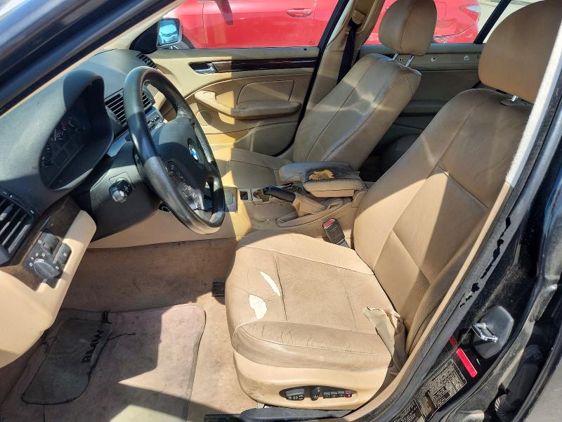 62643476 :رقم المزاد ، WBAET37413NJ31708 vin ، 2003 Bmw 325 مزاد بيع