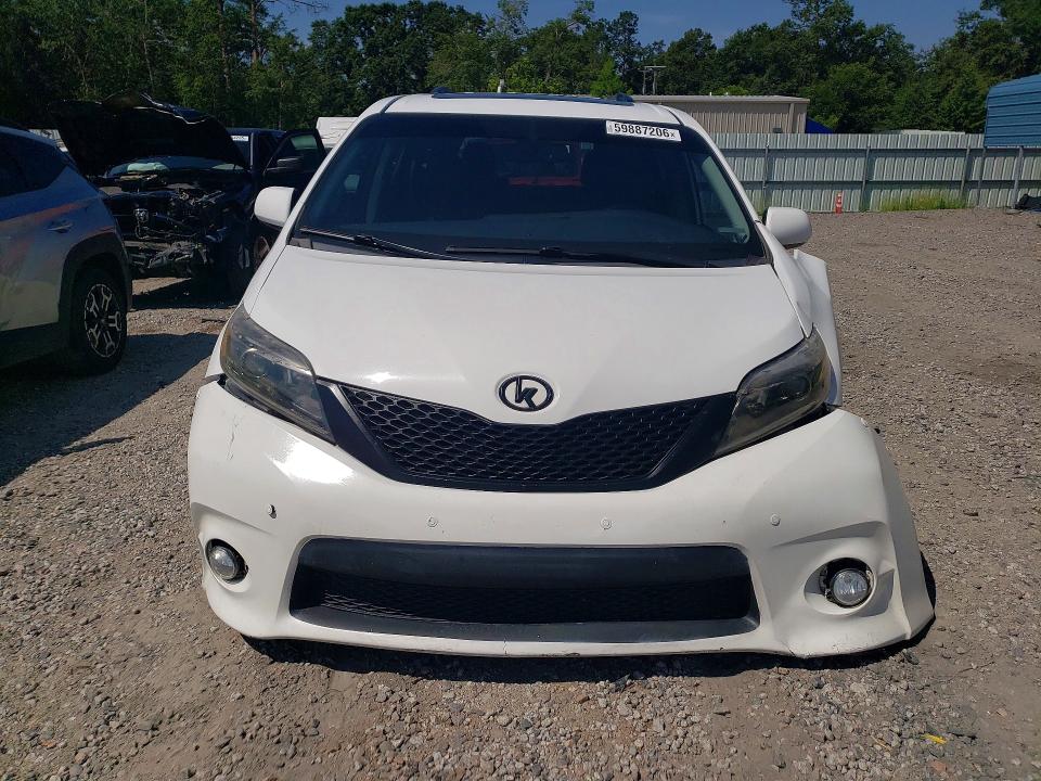 2015 Toyota Sienna მანქანა იყიდება აუქციონზე, vin: 5TDXK3DCXFS592706, აუქციონის ნომერი: 59887206
