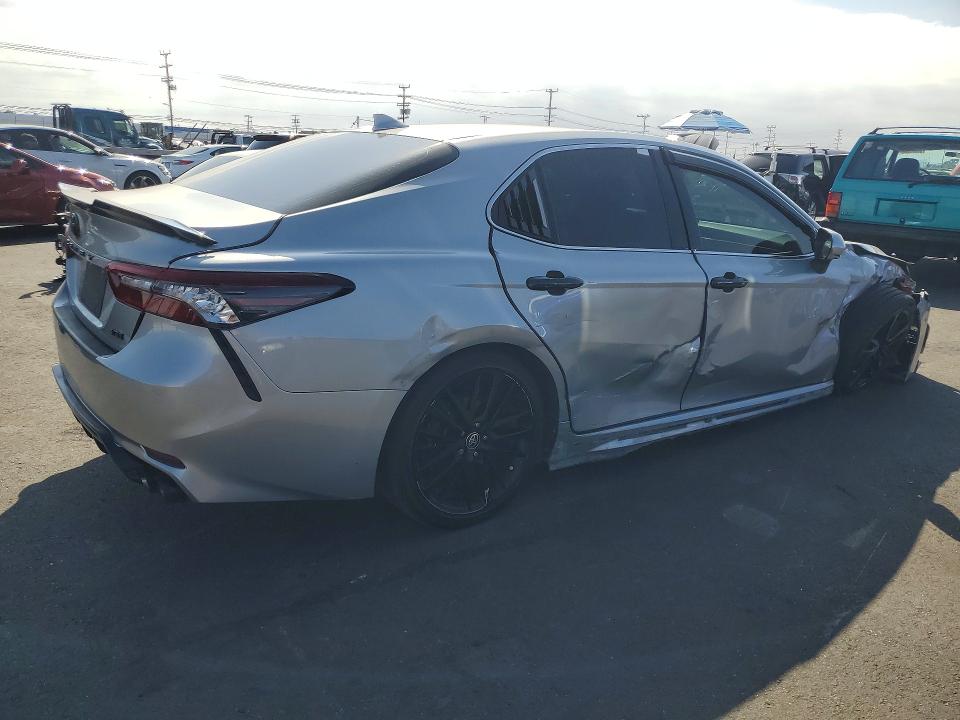 Продажа на аукционе авто 2021 Toyota Camry, vin: 4T1K61AK9MU423263, номер лота: 59181726