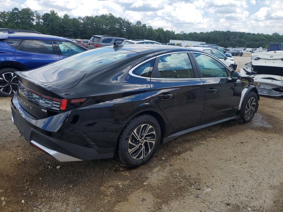 2026 Hyundai Sonata Hybrid მანქანა იყიდება აუქციონზე, vin: KMHL24JJXTA162265, აუქციონის ნომერი: 60168856